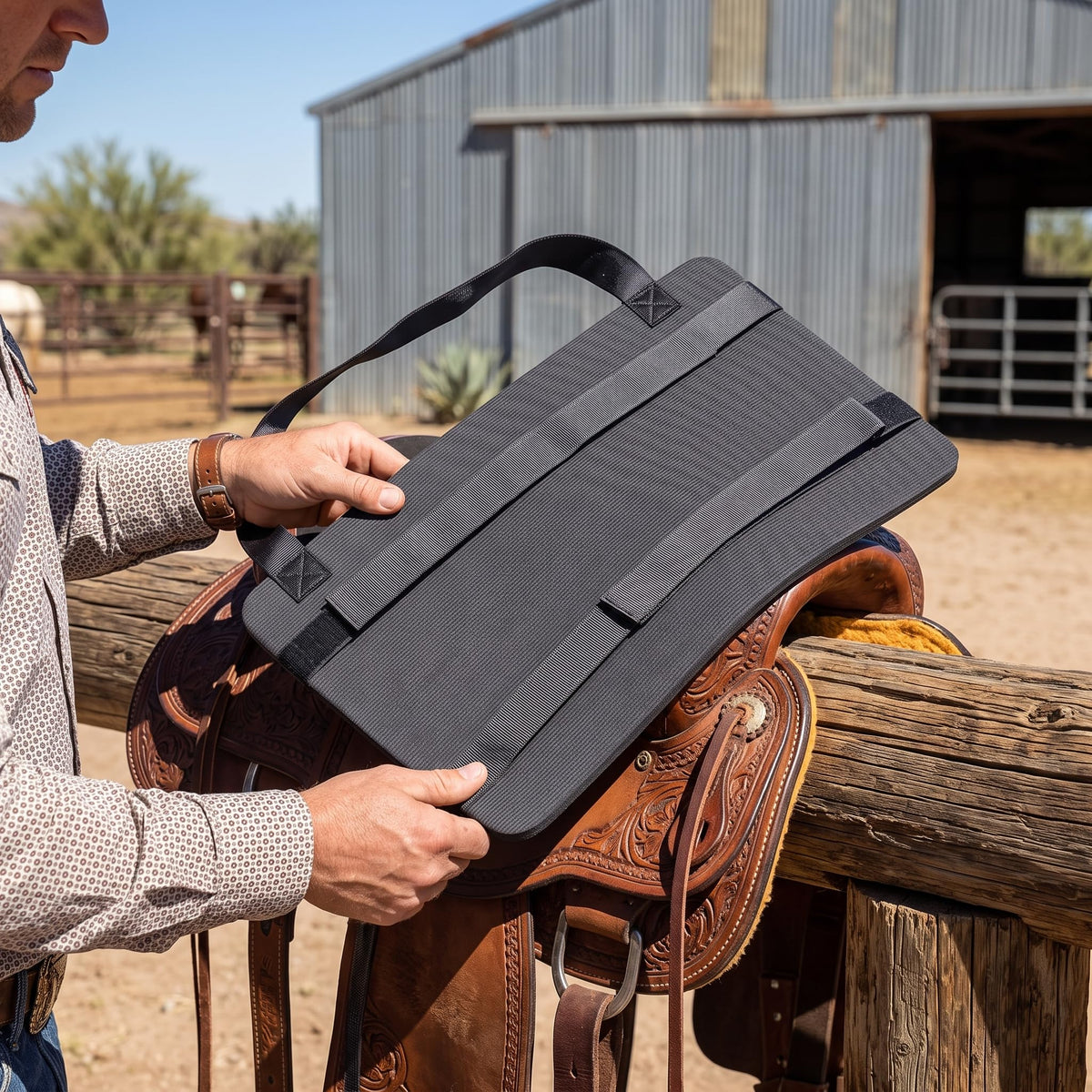 Anti-Slip Horse Saddle Pad O8511